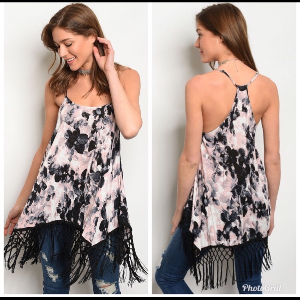 SUPER STYLISH Tassel hem tunic top🕶